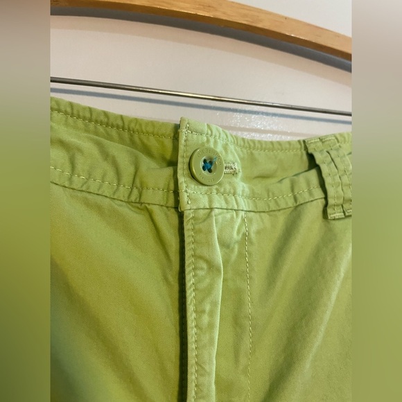 GH Bass & Co Heritage Green Shorts - Picture 2 of 5